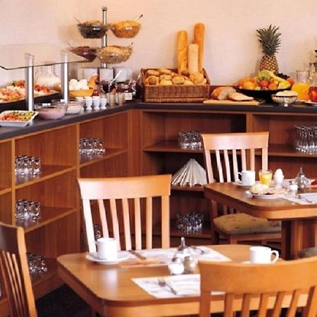 Vahrenwalder Hotel Hannover Étterem fotó