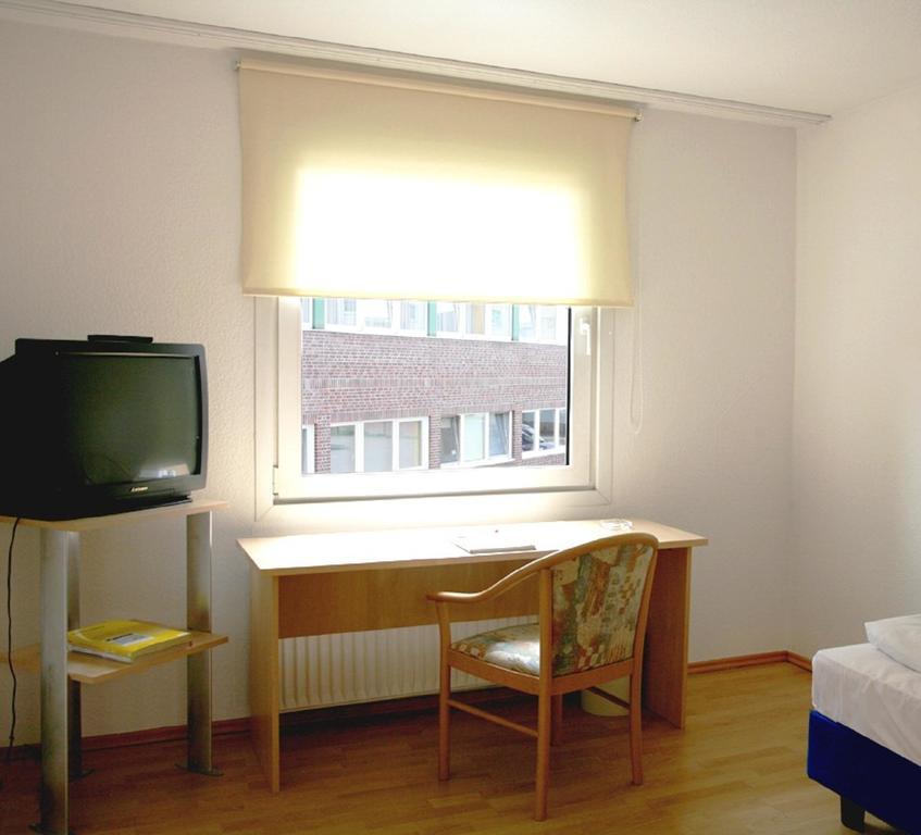 Vahrenwalder Hotel Hannover Kültér fotó