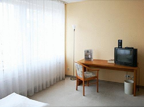 Vahrenwalder Hotel Hannover Szoba fotó